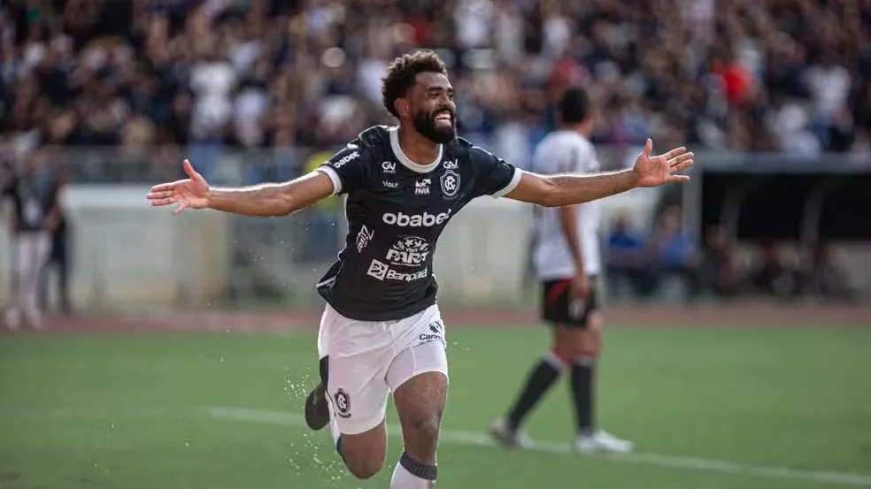 Caio Vinícius se transfere para o futebol chinês após temporada de sucesso no Leão