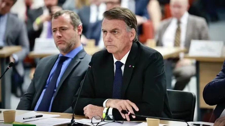 STF julga o ex-presidente Jair Bolsonaro por tentativa de golpe após perder as eleições presidenciais de 2022.