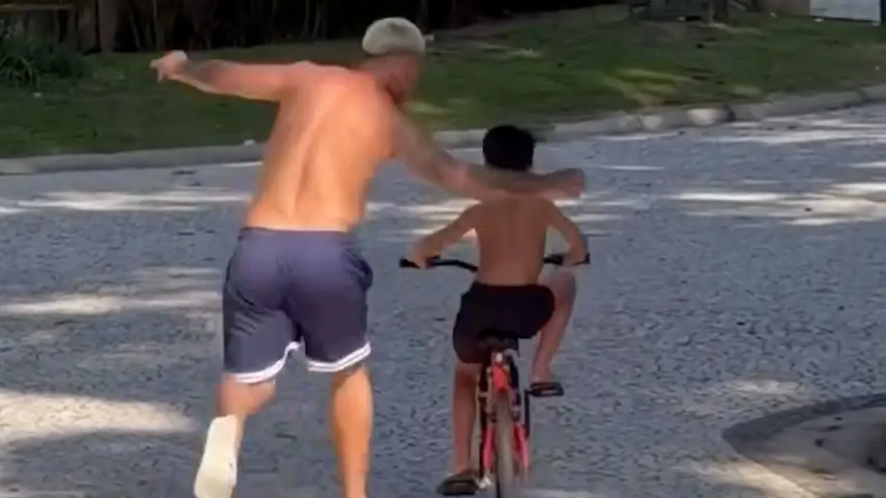 O vídeo do cantor paraense ensinando o filho a pedalar sem rodinhas viralizou nas redes sociais.