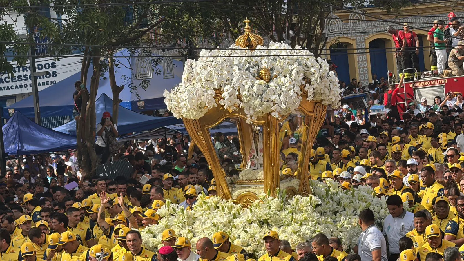 Confira a programação do Círio 2025 em Belém, com romarias, missas e eventos culturais até o fim de outubro.