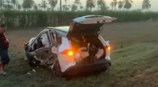 As causas que provocaram o acidente permanecem sob investigação. A polícia trabalha para esclarecer as circunstâncias que levaram à colisão fatal.