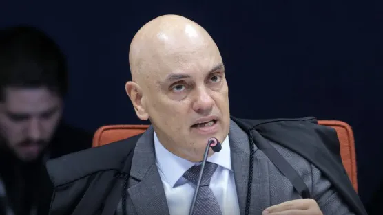 Moraes determinou a proibição da visita