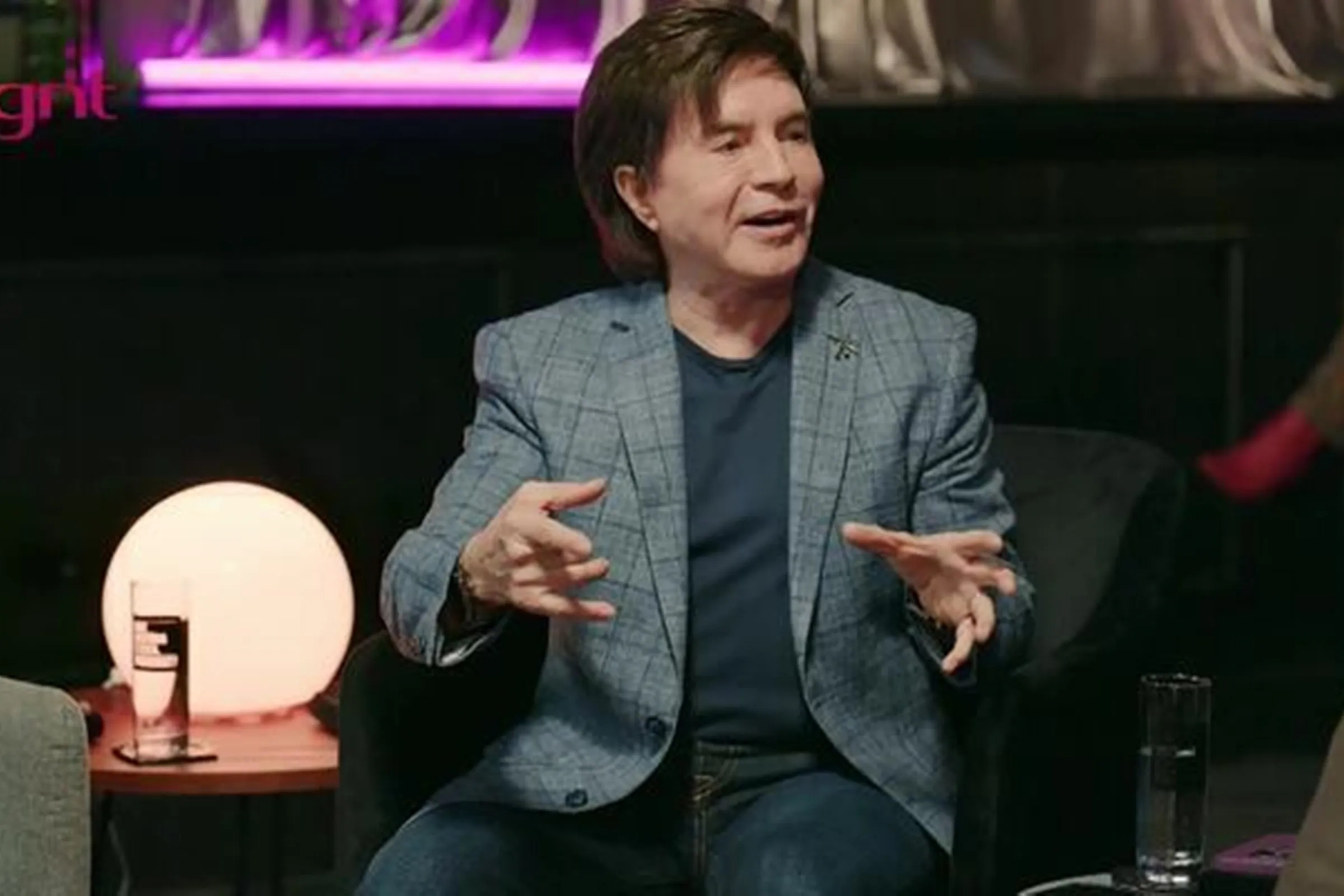 Xororó e a mordida de chimpanzé: uma história curiosa