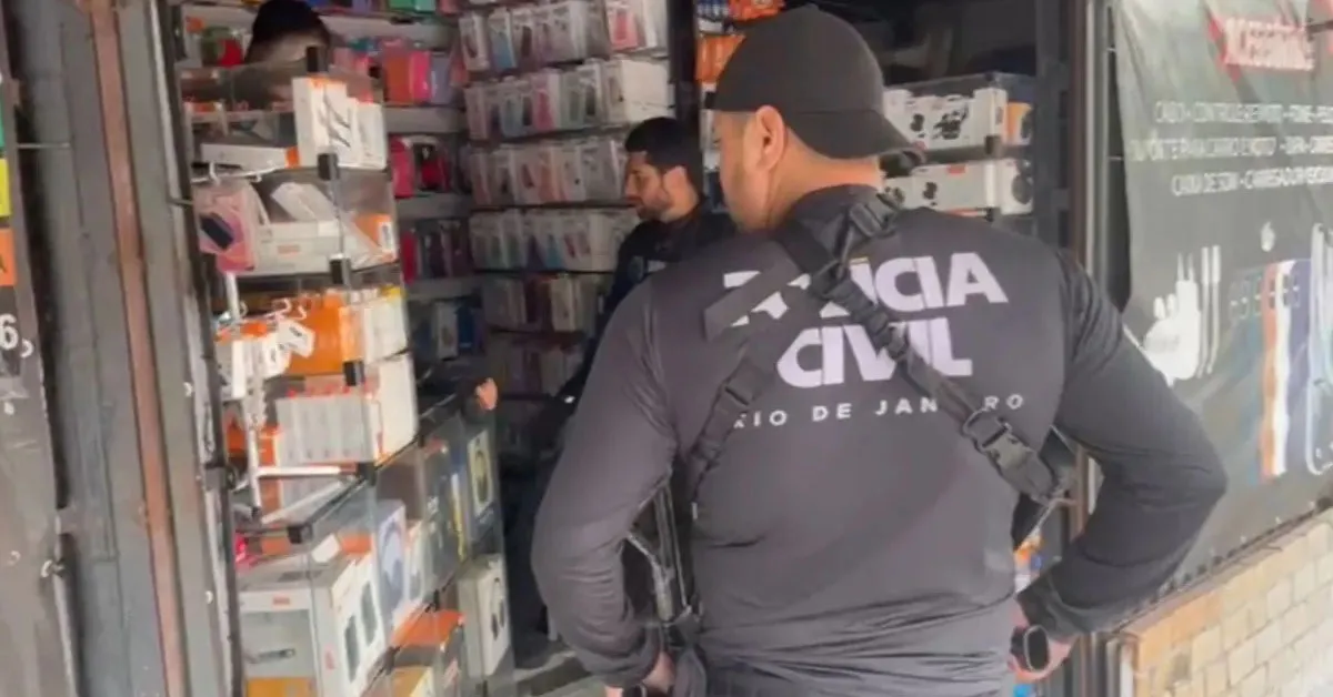 Polícia Civil cumpre mandados em 11 estados, incluindo o Pará, durante a Operação Rastreio contra o mercado ilegal de celulares.
