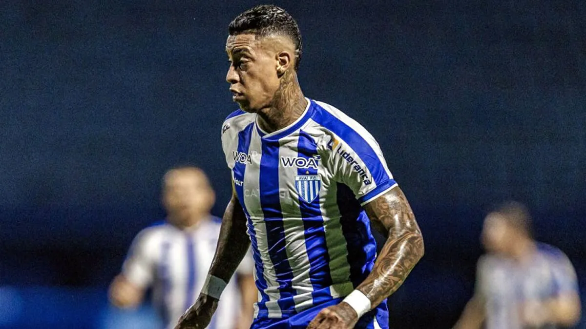 Alef Manga é confirmado como reforço azulino por Marcos Braz