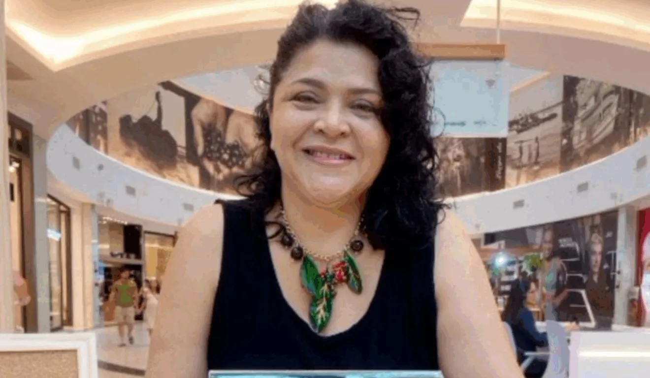 A artesã Higina Souza.