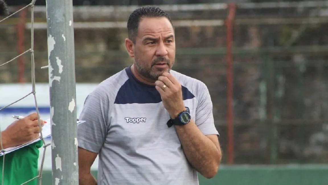 Ídolo do time de 1992, Artur Oliveira confia nos deuses do futebol para o Remo conquistar o acesso