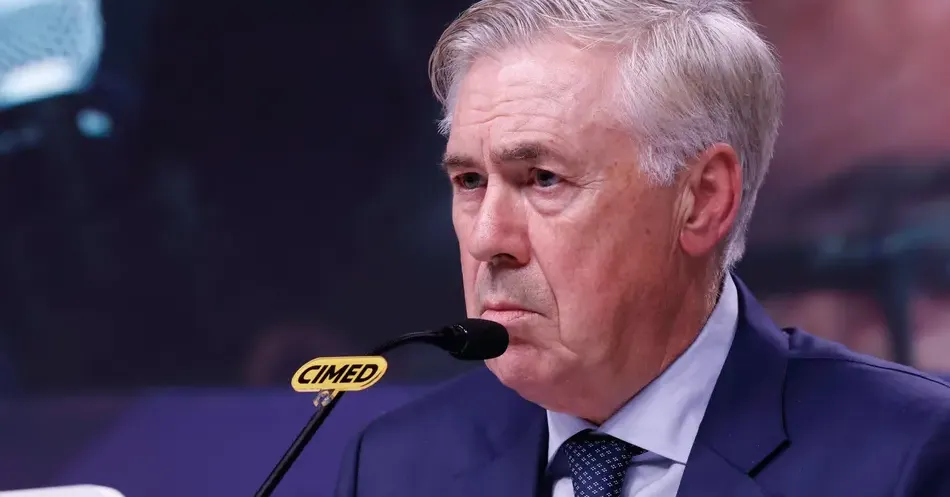 Durante coletiva na sede da CBF, o técnico italiano justificou as mudanças como parte de sua estratégia para conhecer melhor o elenco disponível. Ancelotti foi direto ao explicar os critérios utilizados para as alterações.