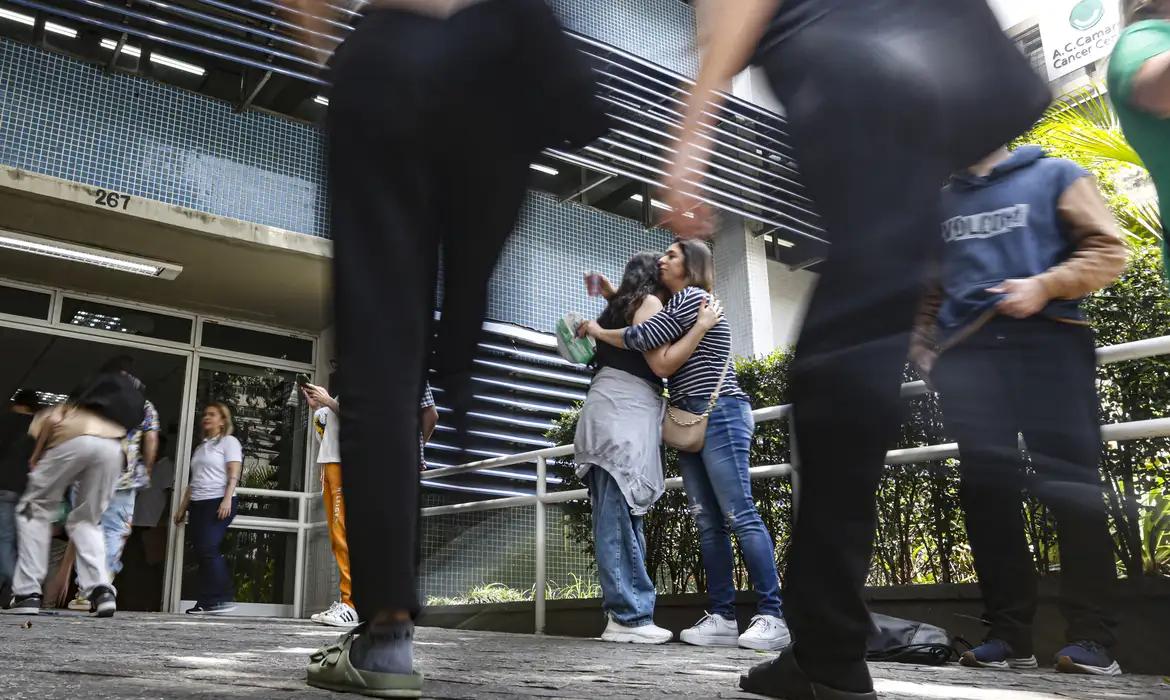Exame começa neste domingo em grande parte do País