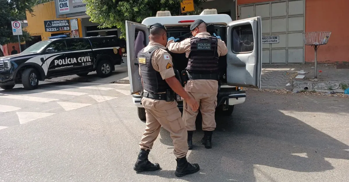 Homem acabou preso após comparecer à sede da PM em Governador Valadares para registrar ocorrência de agressão.
