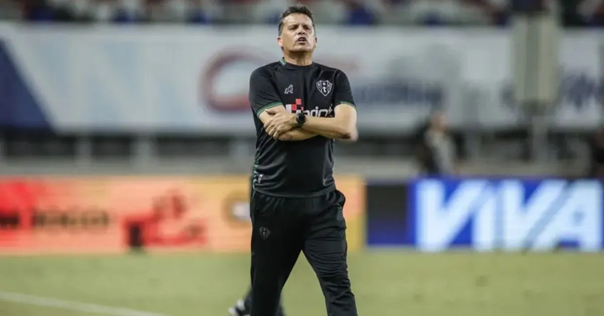 Paysandu reencontra o agora ex-técnico Claudinei Oliveira