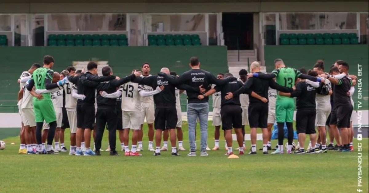 Paysandu enfrenta Ferroviária em jogo decisivo para evitar rebaixamento na Série B