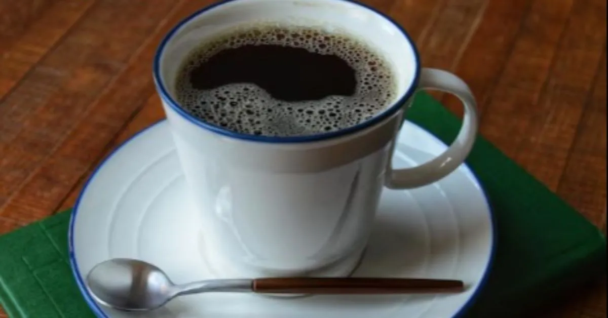 Café atua como estimulante do sistema nervoso central.