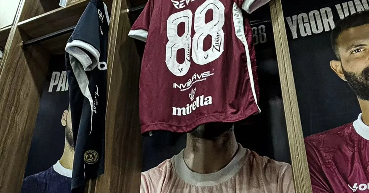 O goleiro Marcelo Rangel (camisa 88) poderá ser o titular do Leão.