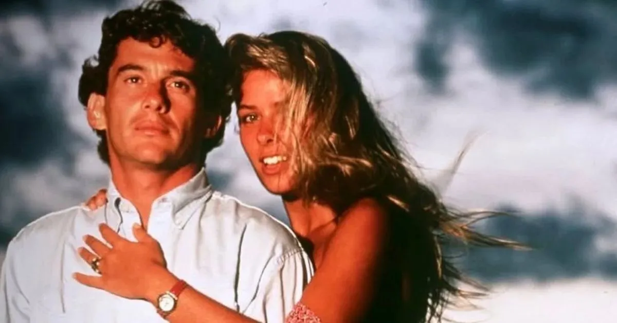 Adriane Galisteu e Ayrton Senna viveram um relacionamento pouco antes da morte do piloto em 1994.