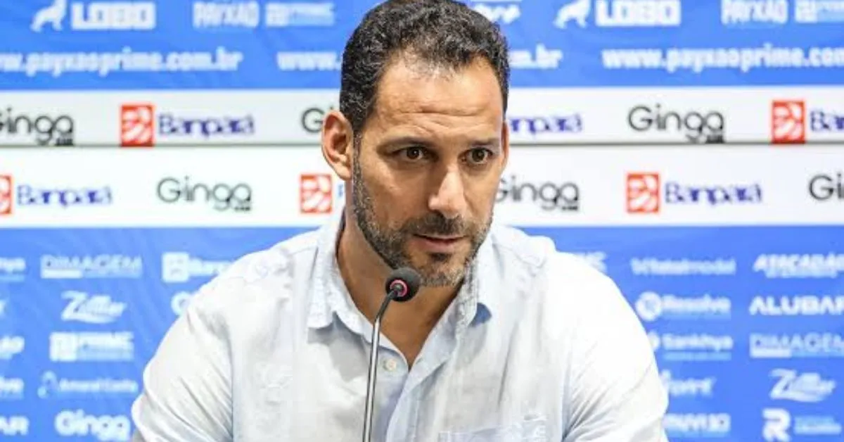 Carlos Frontini ficou seis meses na função de executivo de futebol do Paysandu