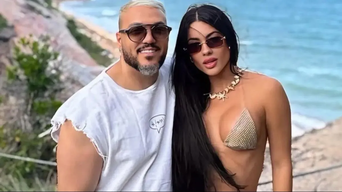 Segundo a Vila Isabel, o desligamento acontece "em virtude da impossibilidade de cumprimento das agendas e compromissos necessários para o cargo".