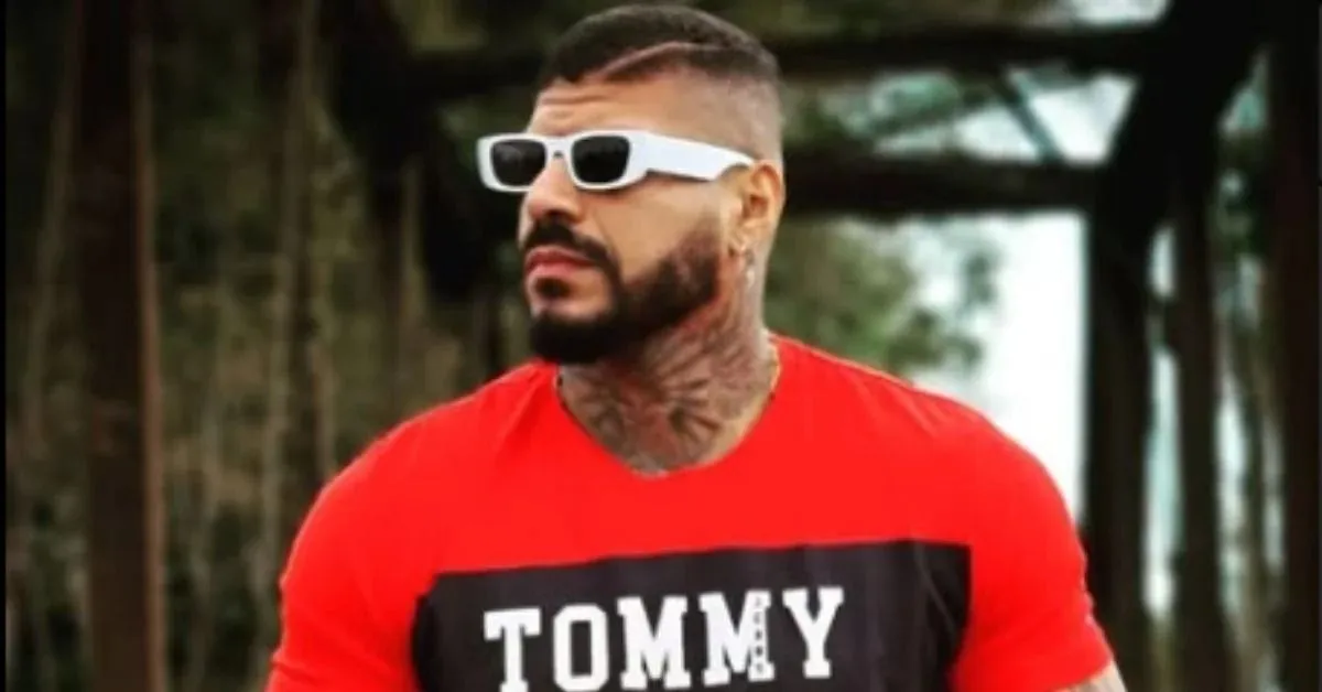 Mesmo após o episódio traumático, o criador de conteúdo mantém uma postura compreensiva em relação ao animal.