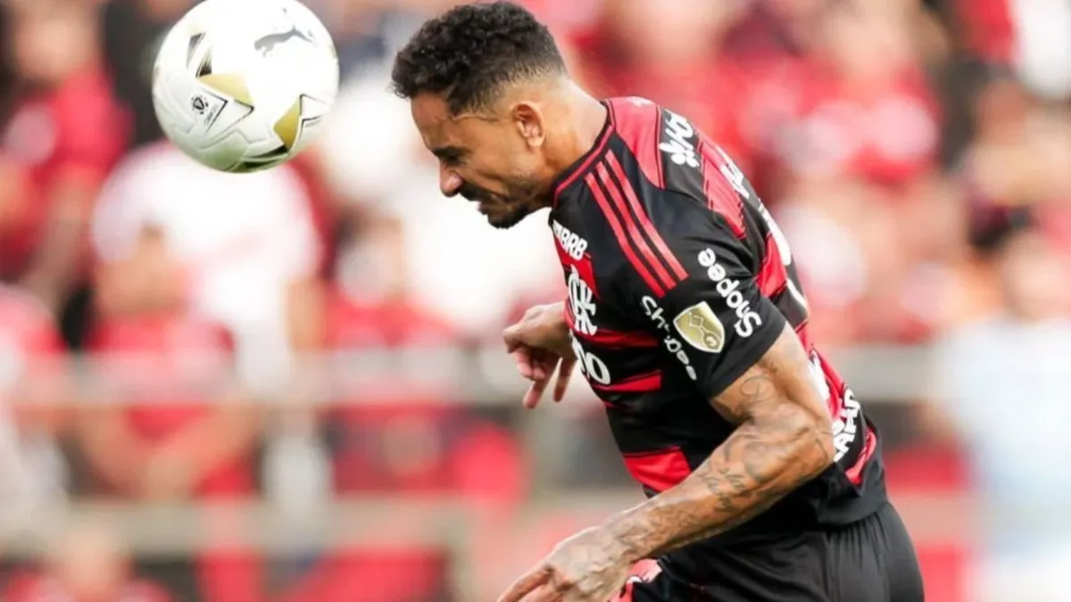 Flamengo conquista seu quarto título da Libertadores com gol decisivo de Danilo em final emocionante