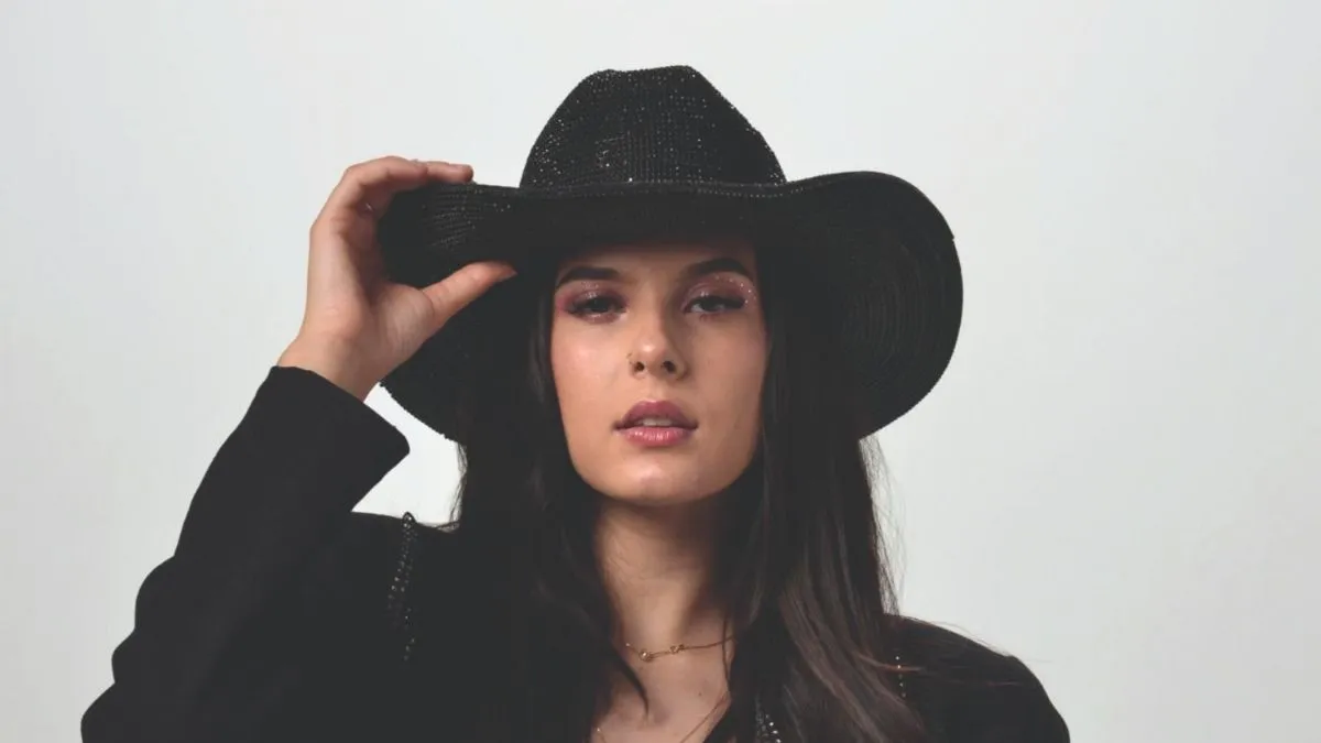 Produto de 55cm vem com acessórios exclusivos e já faz sucesso nas redes sociais.