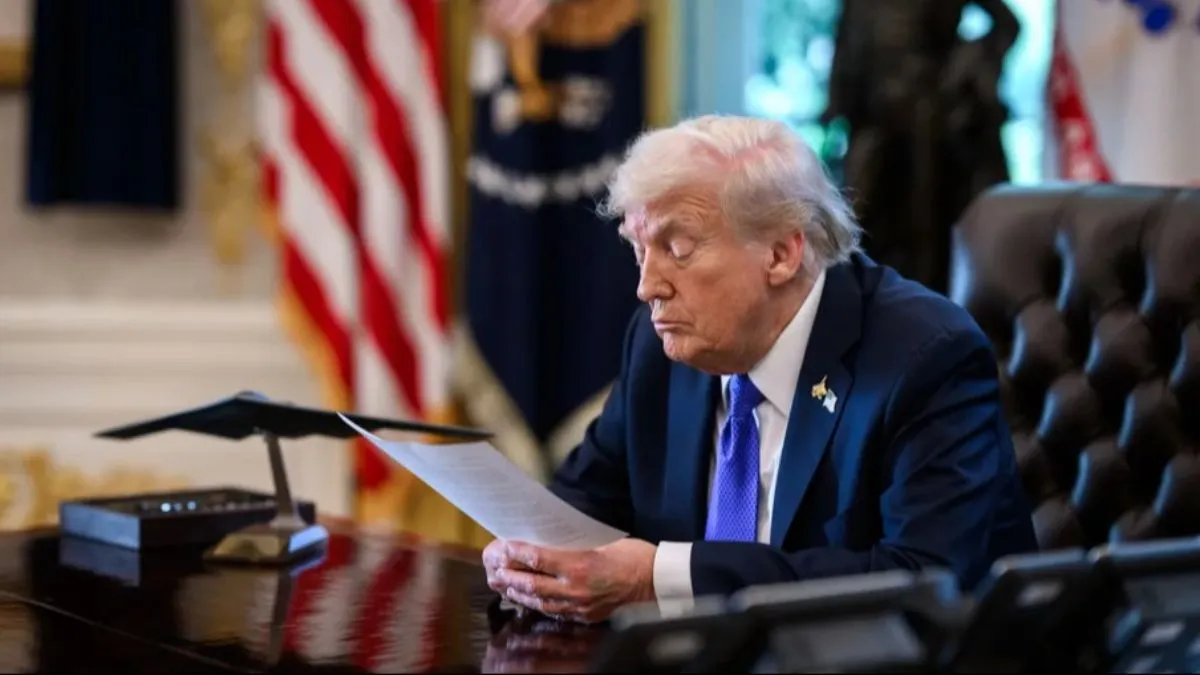 Após anunciar ofensiva contra narcotráfico, Trump agora sugere fechamento do espaço aéreo da Venezuela, elevando as tensões com o governo Maduro.