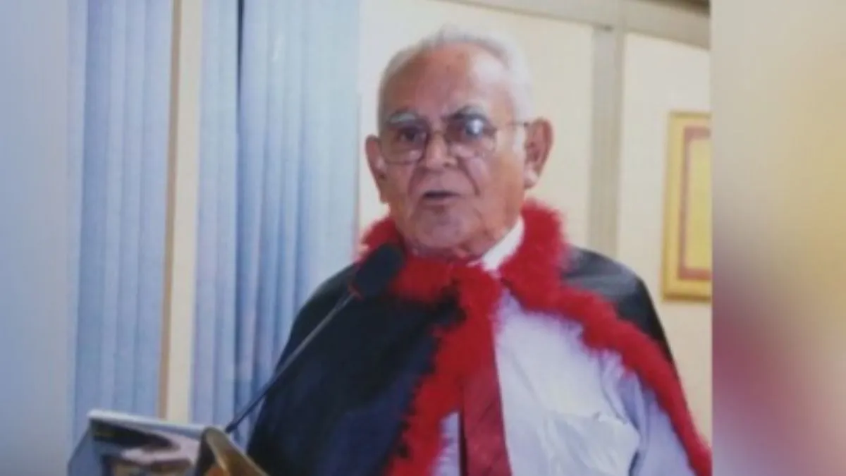 Jornalista teve importante papel na valorização do jornalismo e na preservação da memória cultural do Pará.