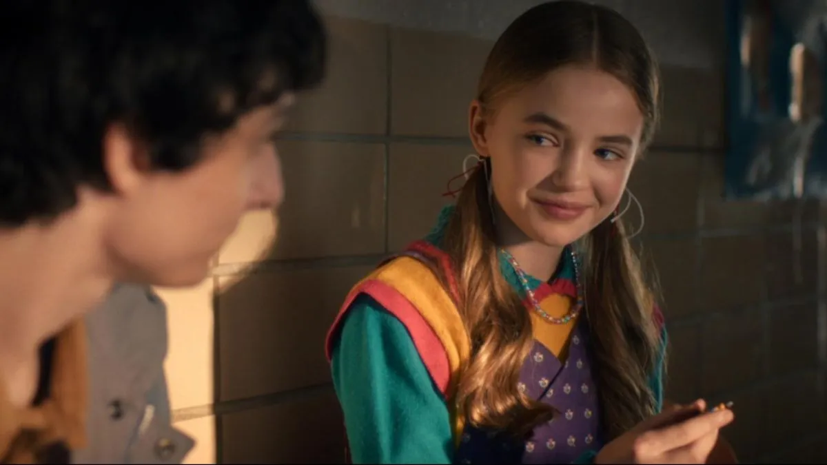 Os irmãos Duffer justificam a decisão como parte de um retorno às raízes da série.