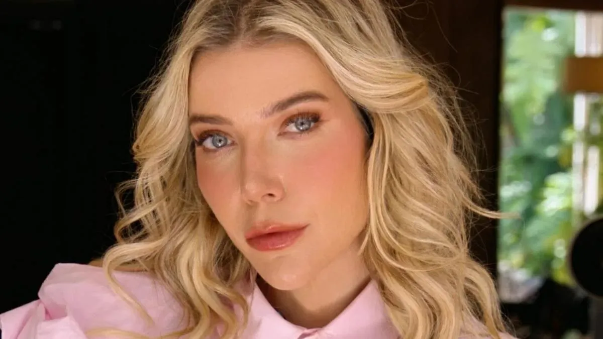 Participação da cantora no podcast deu novamente o que falar