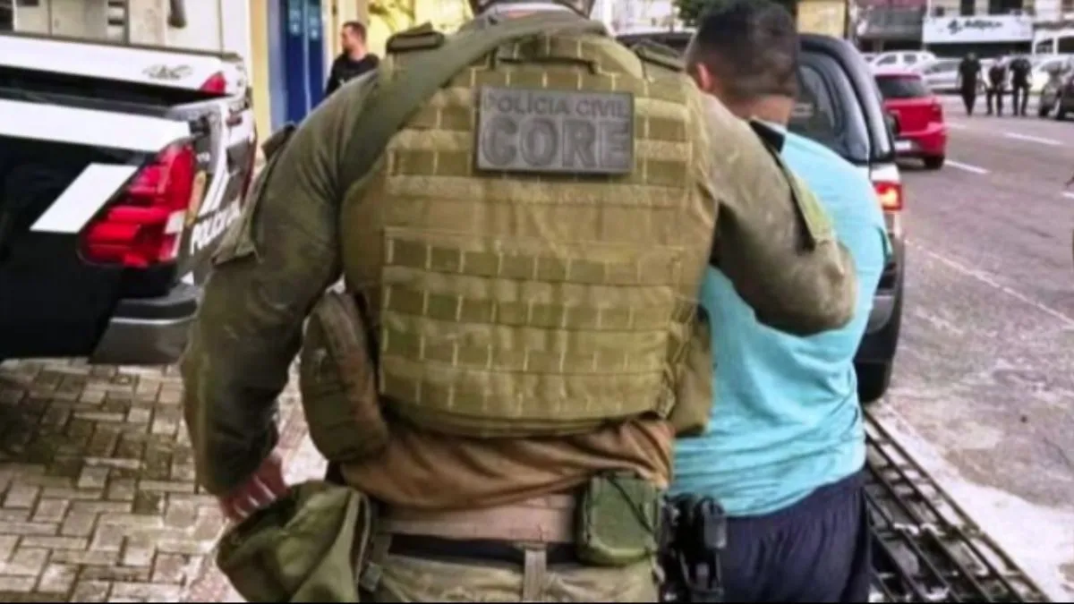 Polícia Civil apresenta o agente de trânsito