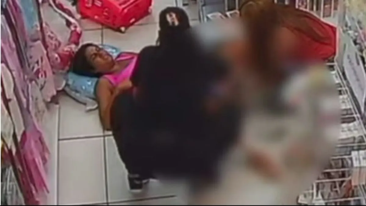 O chão da loja foi o local do parto