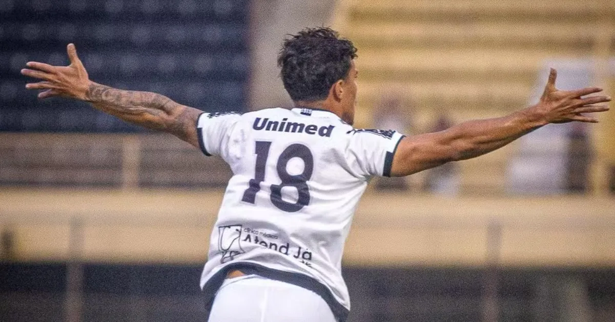 Carlos Eduardo é um dos novos jogadores a serem anunciados no Paysandu