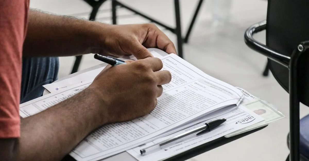 A fim de que você aproveite as boas chances neste momento, reunimos quatro concursos em andamento que, juntos, somam mais de 600 vagas.