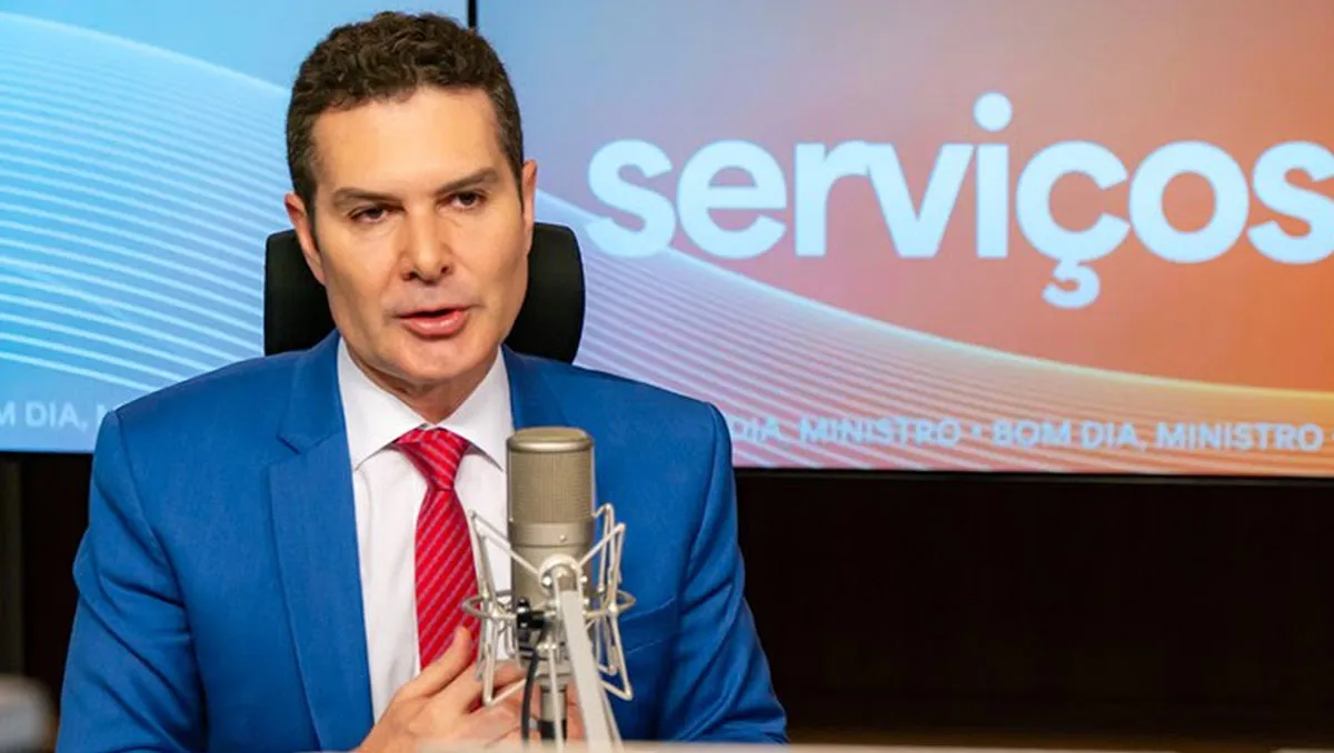 O ministro das Cidades, Jader Filho