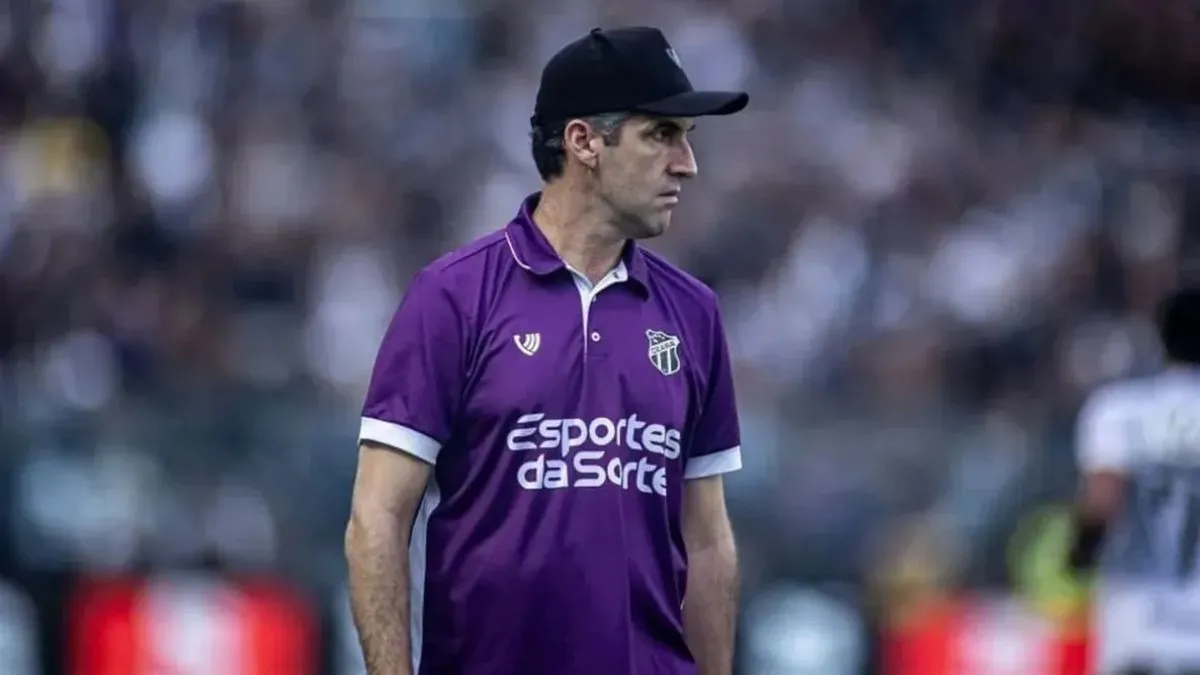 Imagem ilustrativa da notícia: Léo Condé deixa o Ceará após rebaixamento e entra na mira do Remo