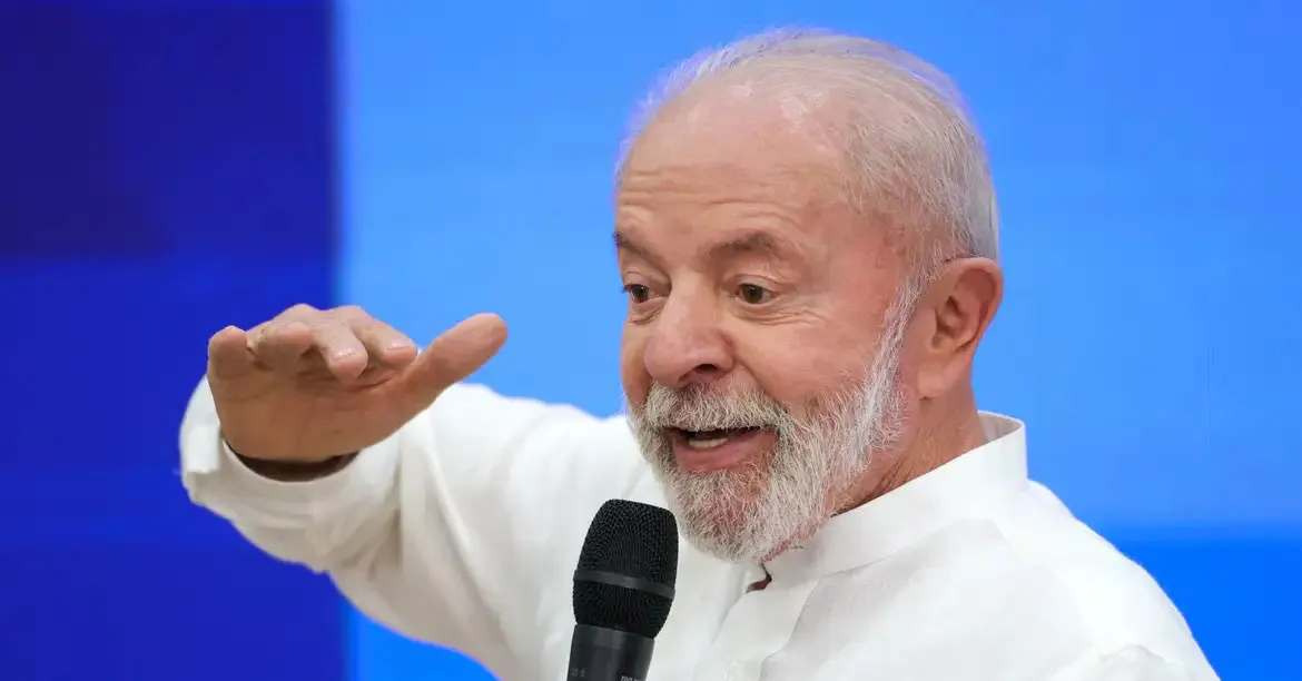 Em artigo no The New York Times, Lula rebate tarifas dos EUA e reforça defesa da soberania brasileira.