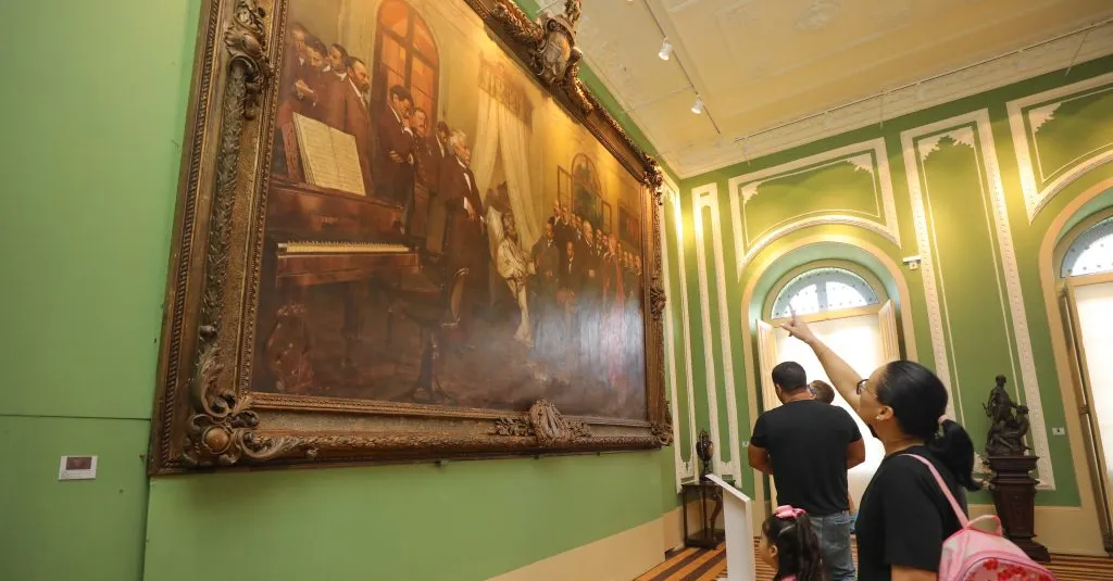 O feriado será uma oportunidade de moradores e turistas aproveitarem as opções culturais da capital.