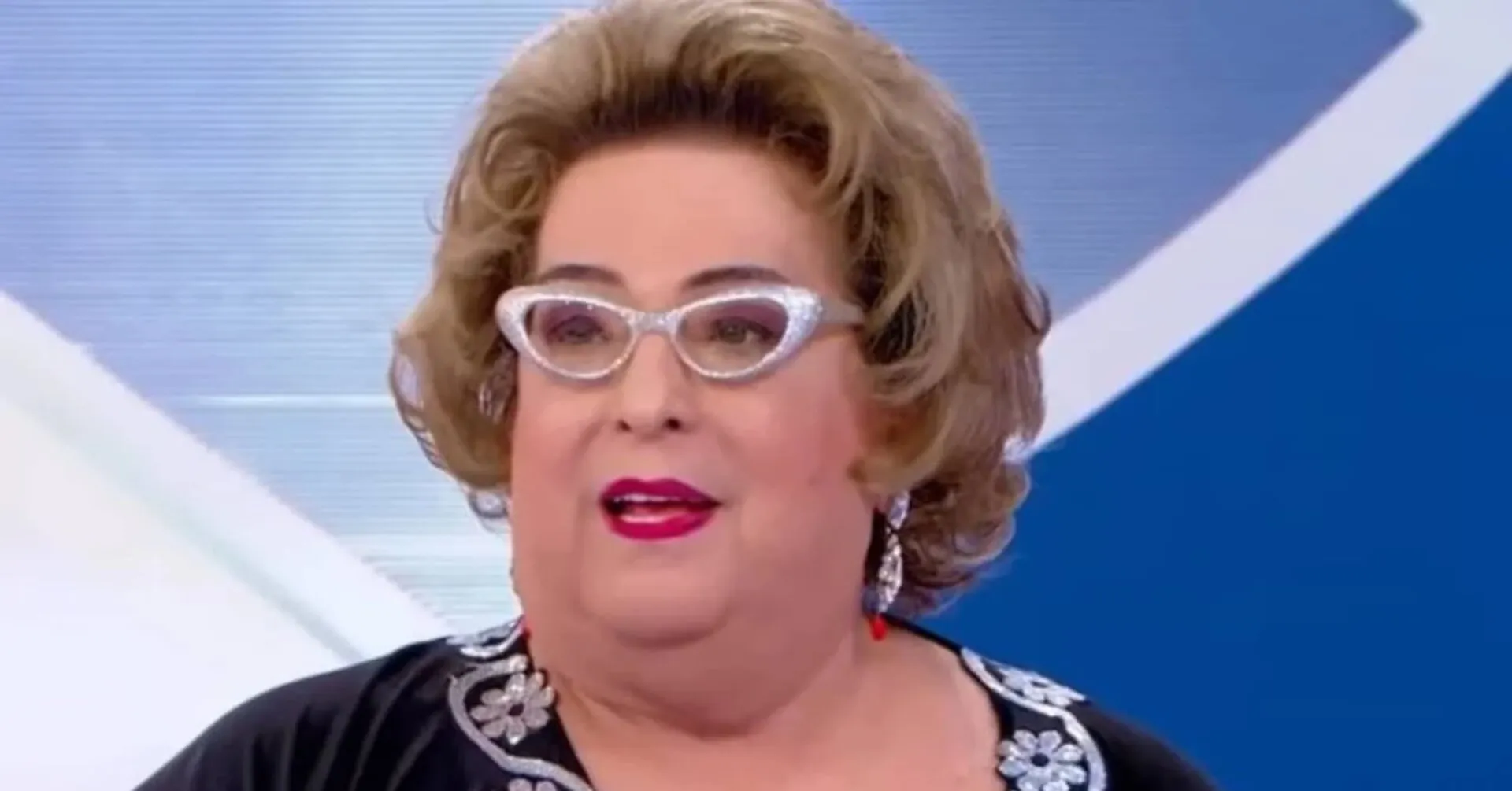 Em sua publicação no Instagram, a apresentadora expressou gratidão aos profissionais que a socorreram.
