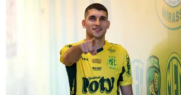 Matheus Bianqui deve reforçar o Clube do Remo na temporada 2026, segundo informações divulgadas na Rádio Clube do Pará.