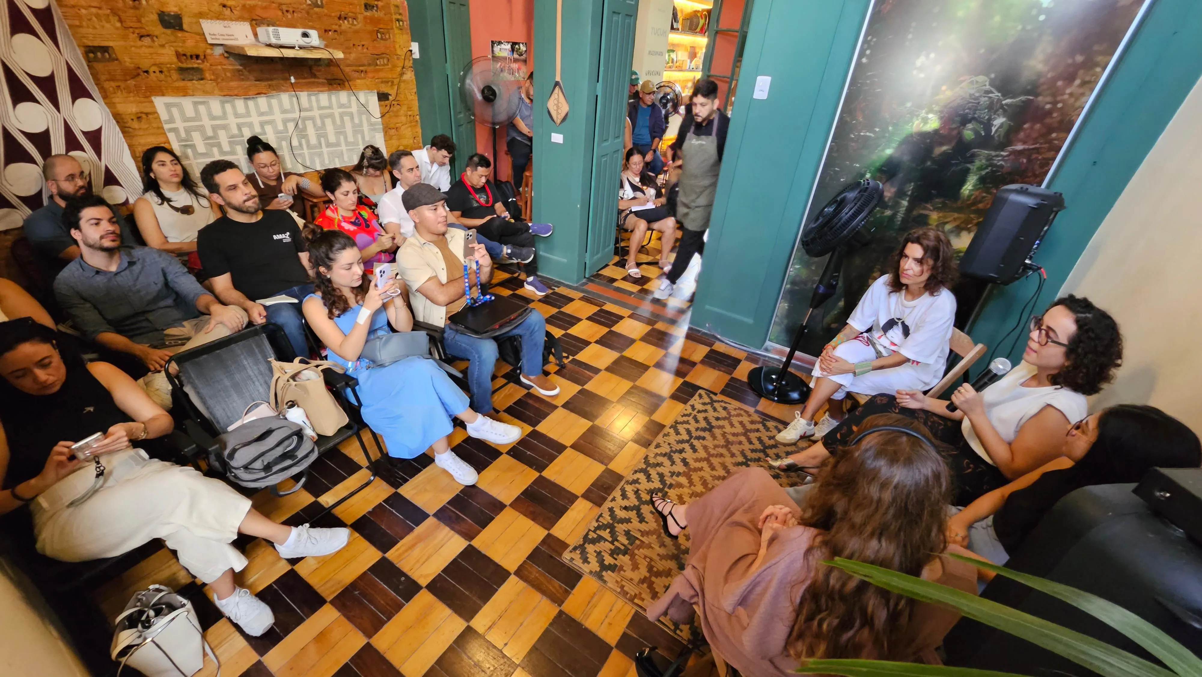 Nos encontros, painéis mostraram ferramentas que podem ajudar nas negociações