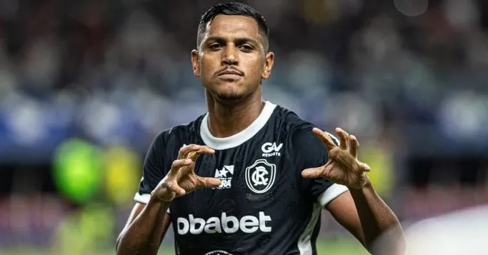 O Remo aguarda o final da 24ª rodada para continuar na luta pelo acesso.