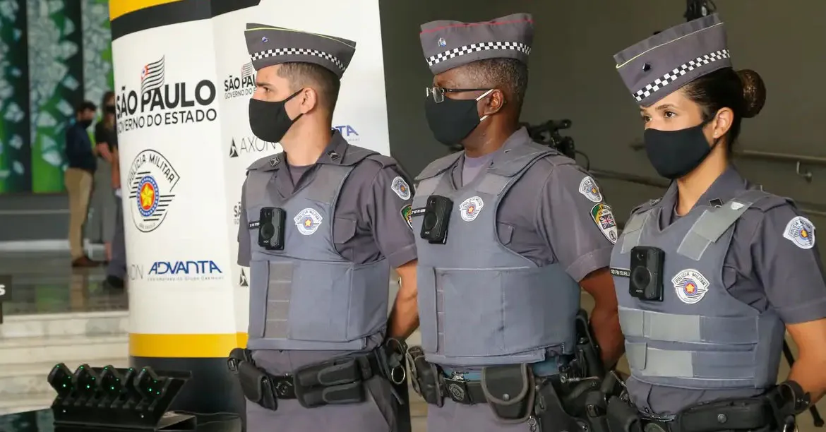 Concurso da PM-SP! São 2.200 vagas para soldados com salário inicial de R$ 5 mil.