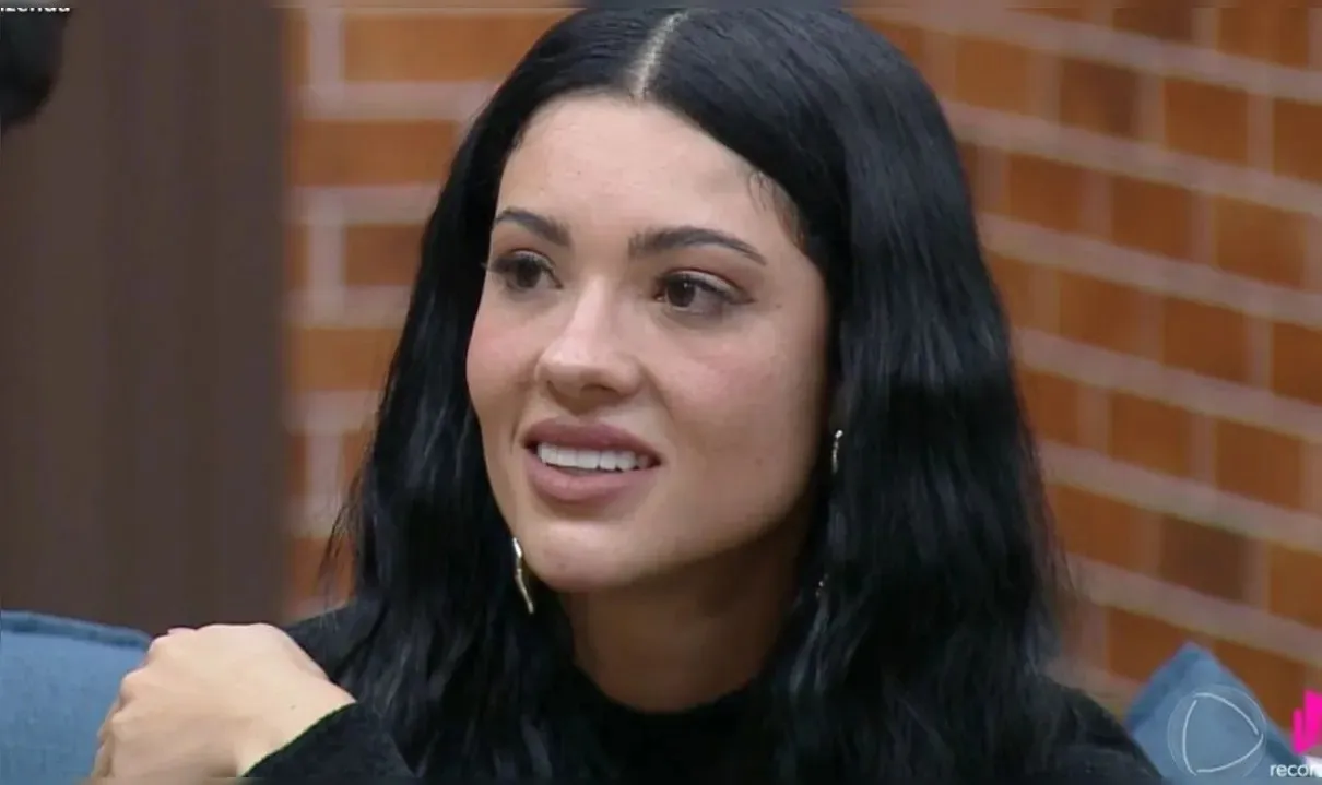 Imagem ilustrativa da notícia: Rayane diz que ganhou R$ 80 mil ao revelar namorar Belo