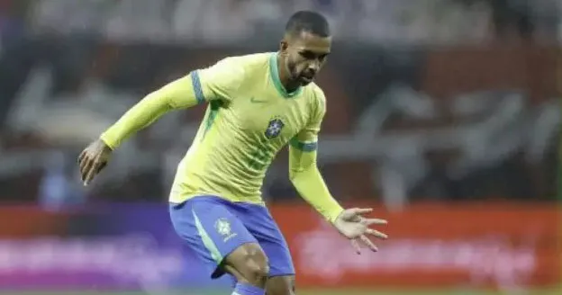 Paulo Henrique, do Vasco, fez sua estreia pela Seleção Brasileira no amistoso contra a Coreia do Sul, em Seul.