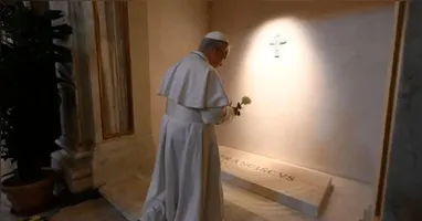 O Papa Leão XIV destaca a importância da celebração para o fortalecimento da fé mariana.