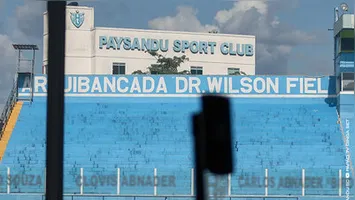 Paysandu enfrenta crise de transparência após rebaixamento, com falta de balanços financeiros e protestos da torcida por mais clareza na gestão.