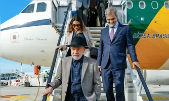 Lula participa do Fórum Mundial da Alimentação em Roma e se encontra com o Papa Leão XIV para discutir a erradicação da fome e pobreza.