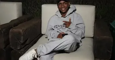 O influenciador digital Alex Luan dos Santos Pereira, conhecido como “Valioso”, morreu na noite do último sábado (04), aos 20 anos