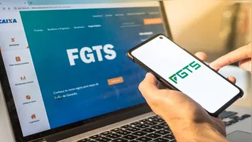 A recomendação é verificar regularmente o extrato, já que muitos só percebem irregularidades quando são desligados da empresa e vão sacar o benefício.