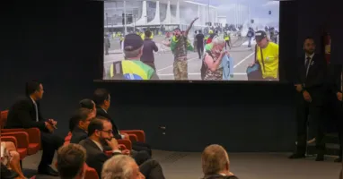 Julgamento na 1ª Turma do STF que recebeu a denúncia sobre tentativa de golpe