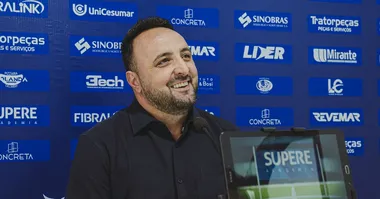 Novo executivo quer profissionalizar o Azulão no máximo nível